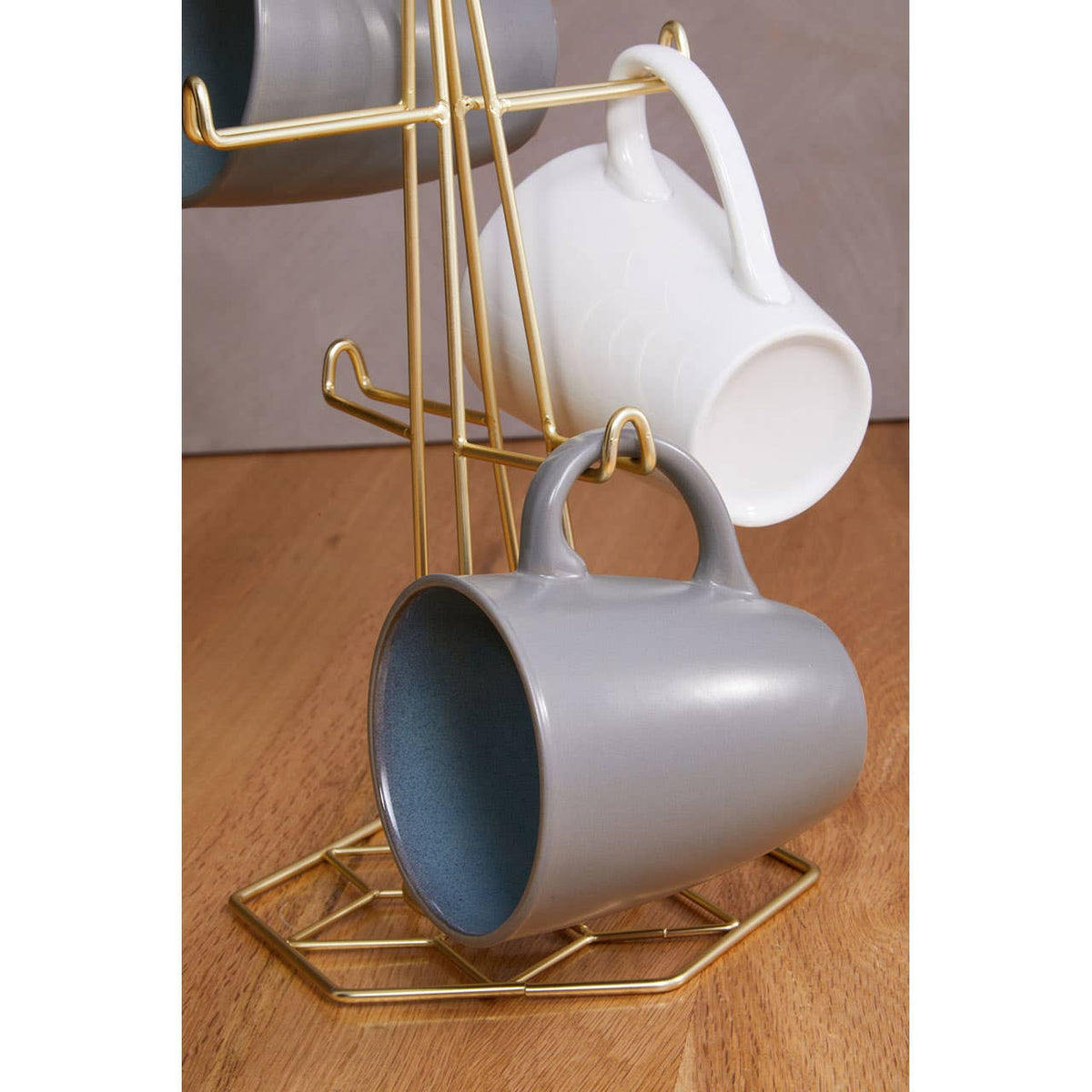 Vertex Contour Matte Gold Mug Tree