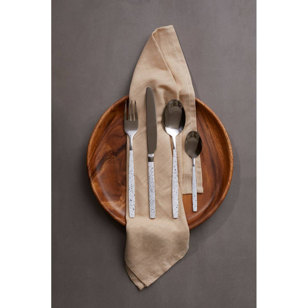 Avie 16 Piece Granite Pattern Cutlery Set