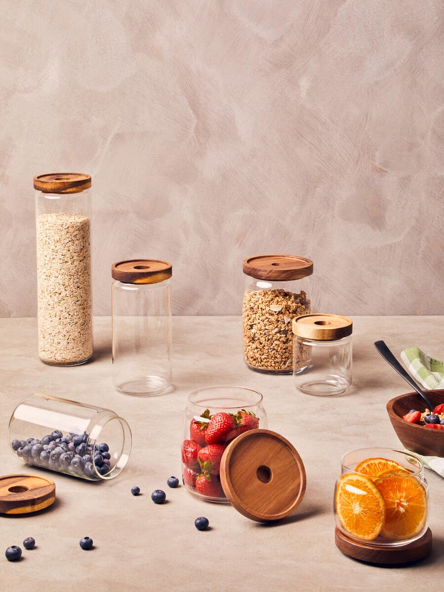 Tromso Round Glass Storage Jar with Acacia Lid 860 ml