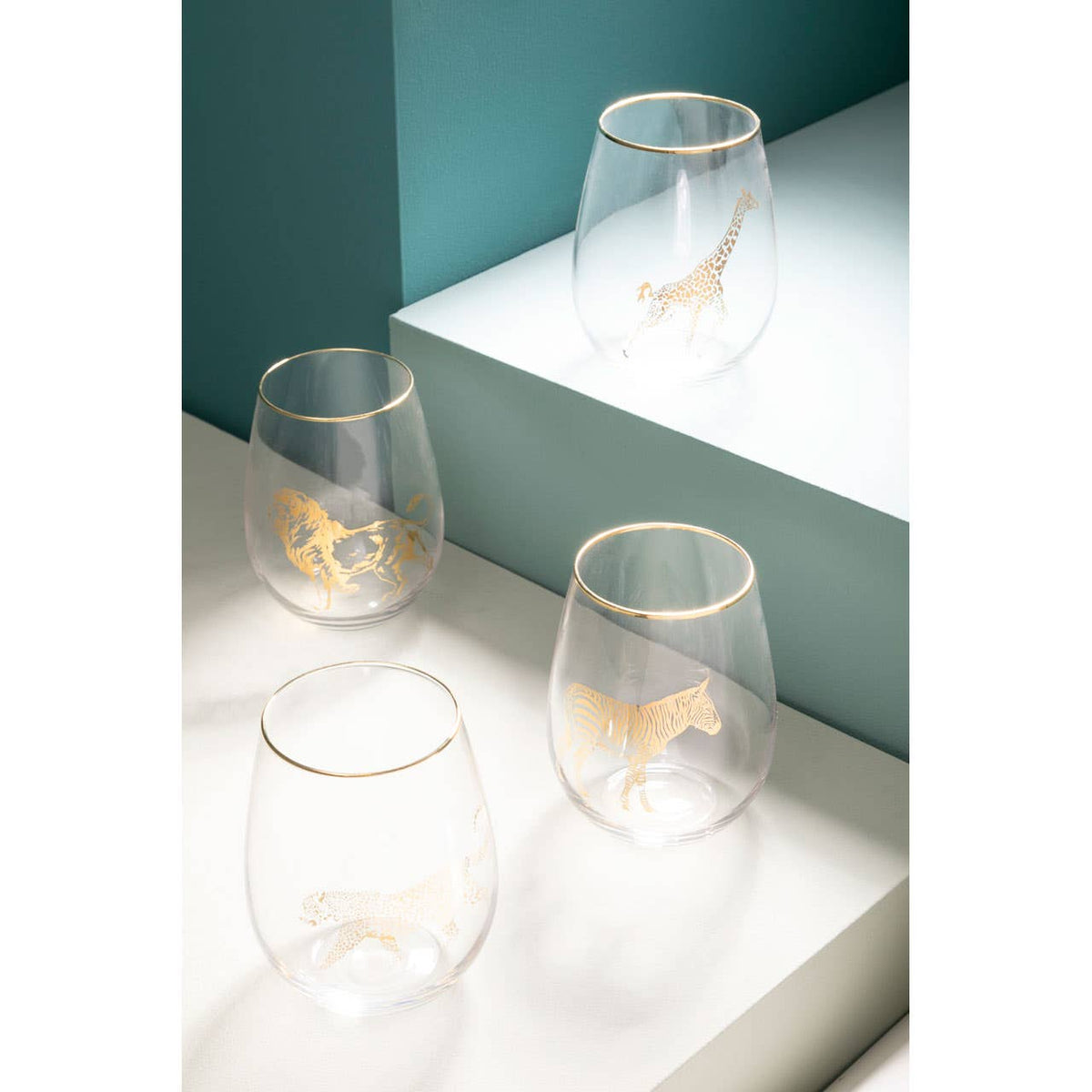 Nomi Gold Lion Curved Tumbler