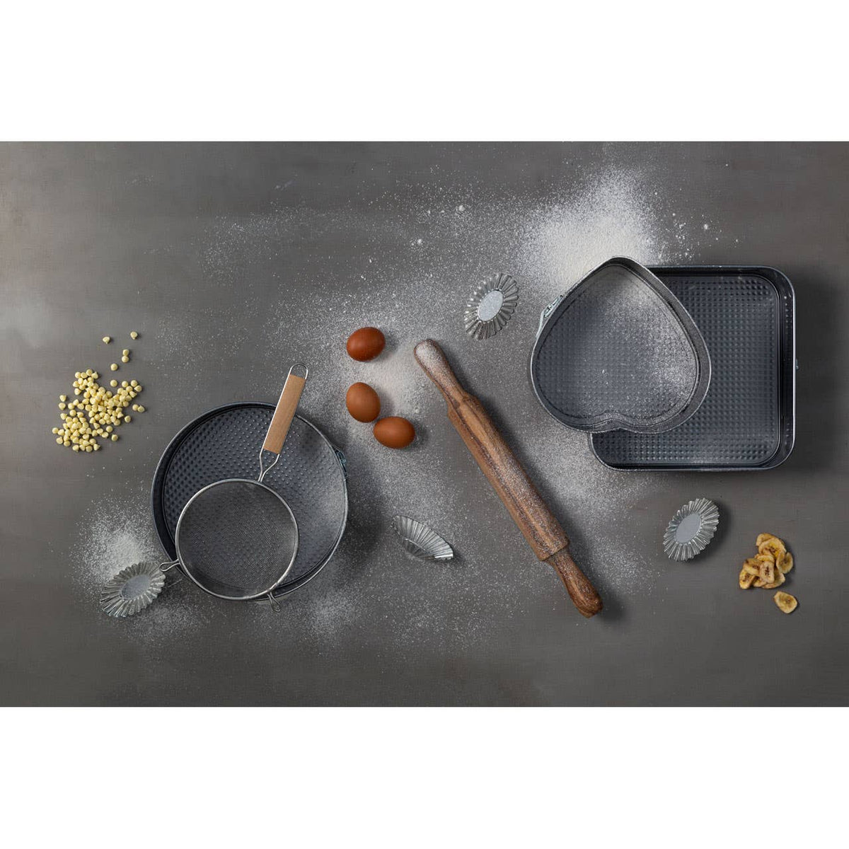 Mari Set of 3 Spring Form Assorted Cake Tins
