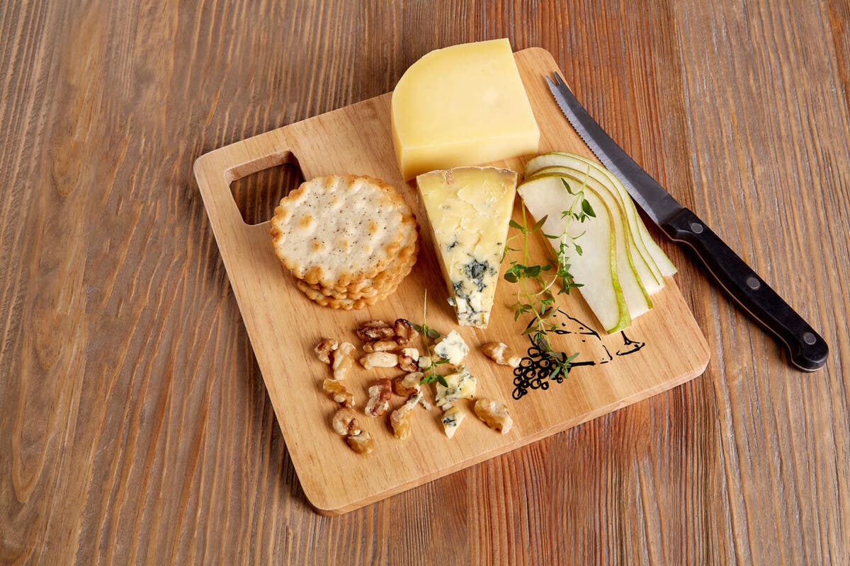 Mono Wooden Cheese Board with Knife Set