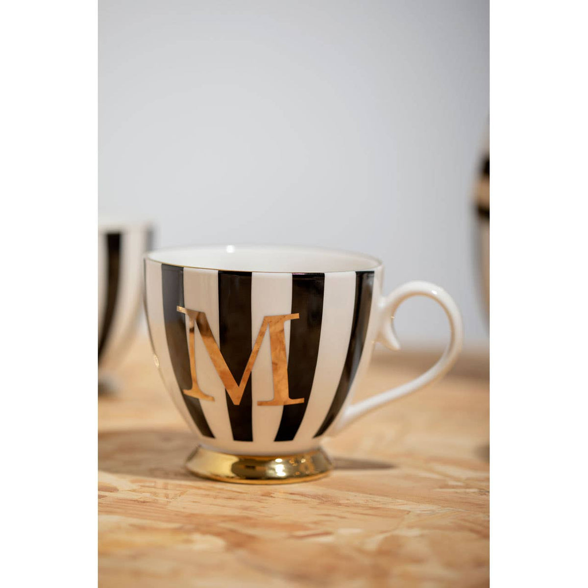 Duchess Black and White Monogram Mug, M
