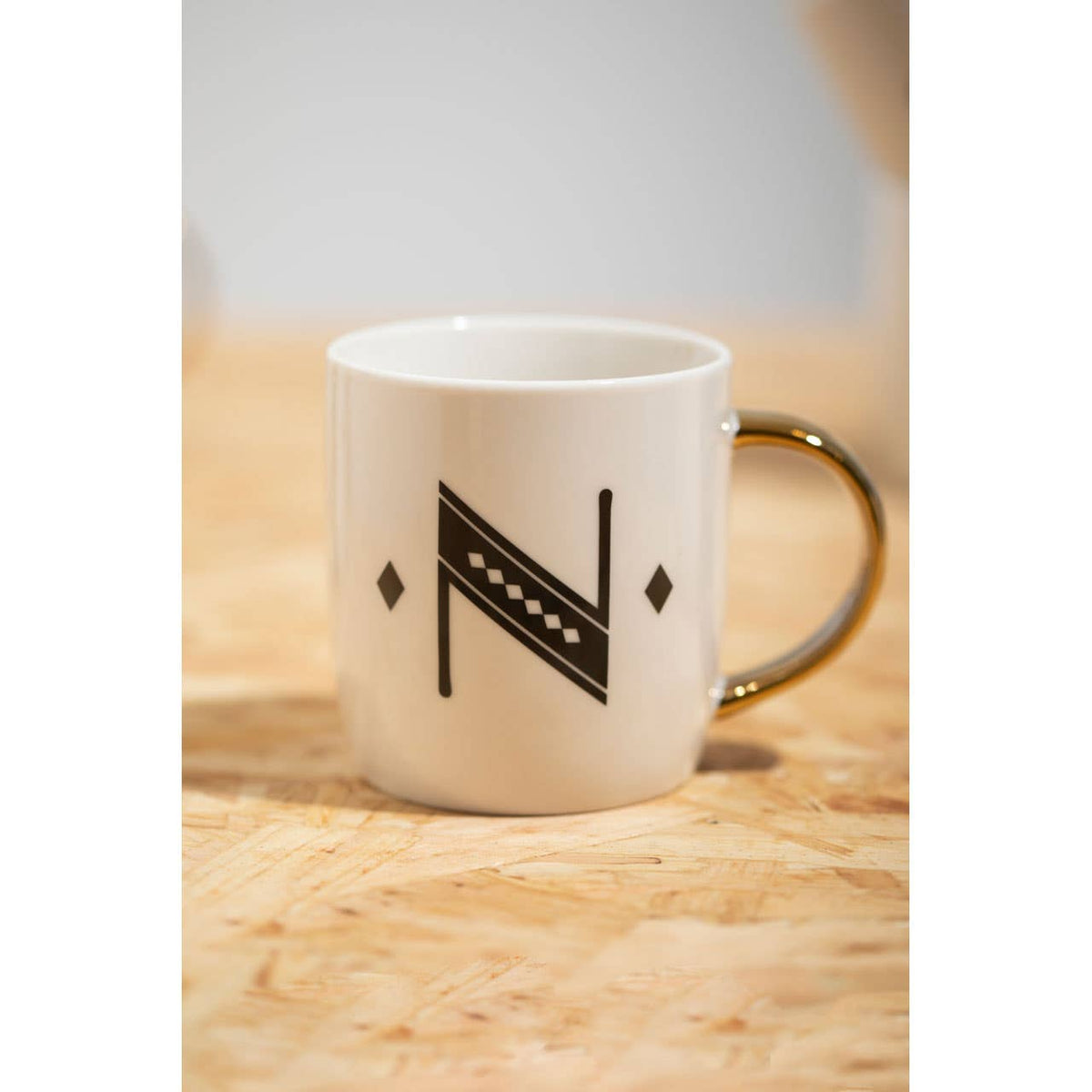 Diamond Deco White Monogram Mug, N