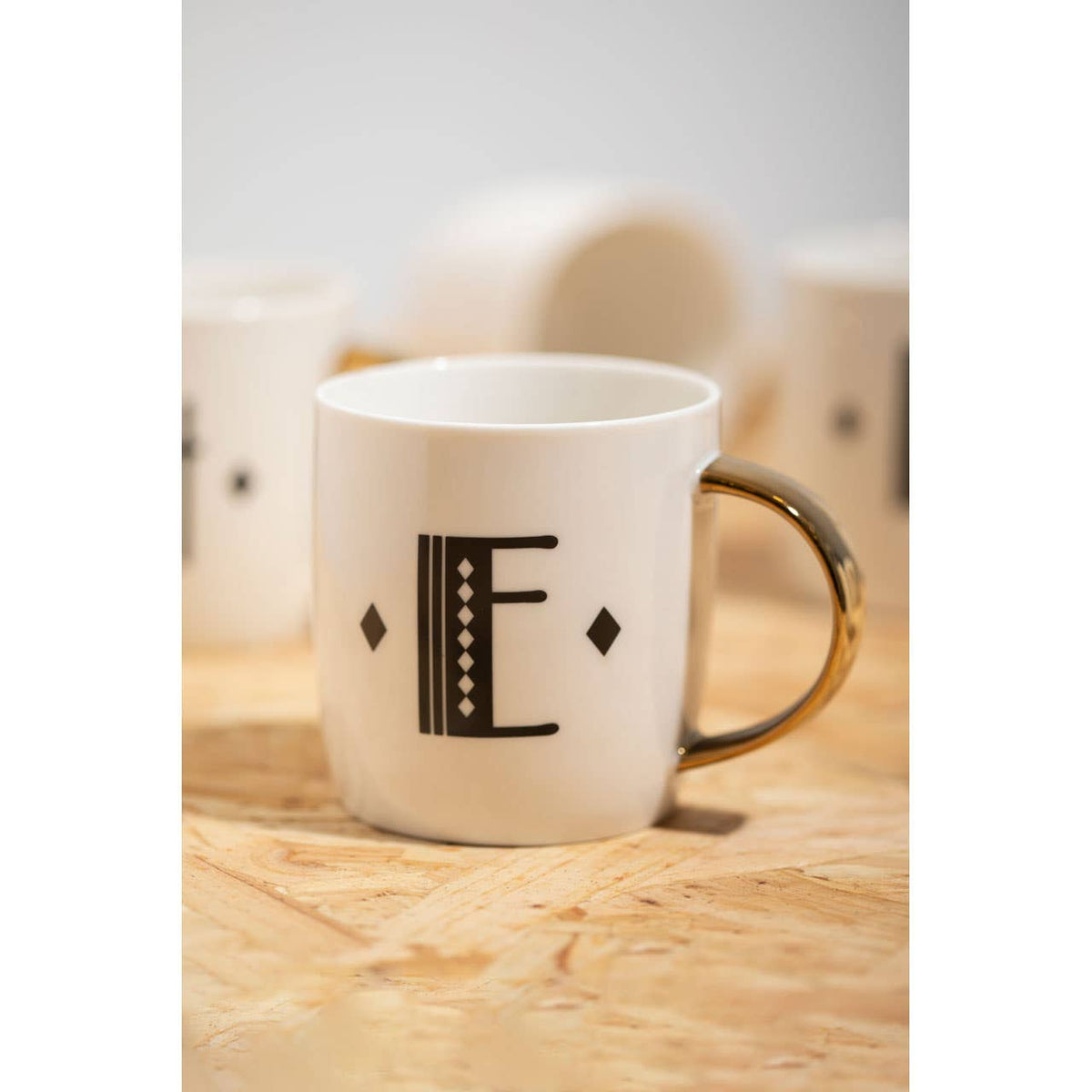 Diamond Deco White Monogram Mug, E
