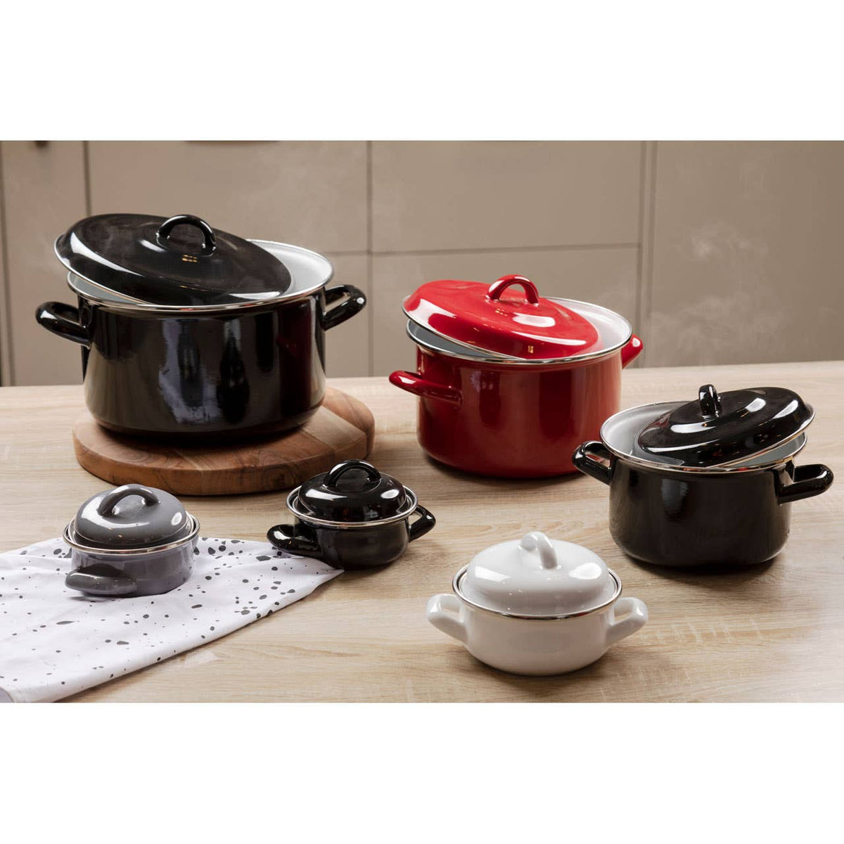 Porter Enamel Mini Casserole Dish - Black