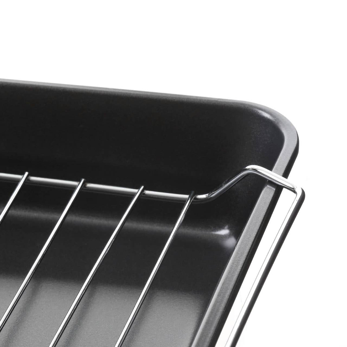 Mari Set of Three Roasting Trays with Wire Racks