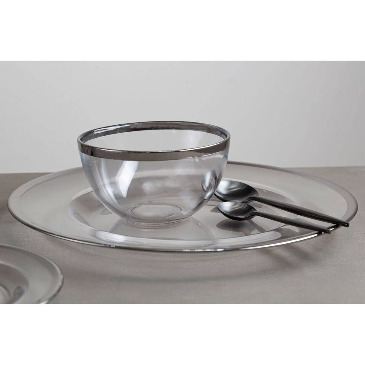 Ida Glass Bowl With Silver Rim