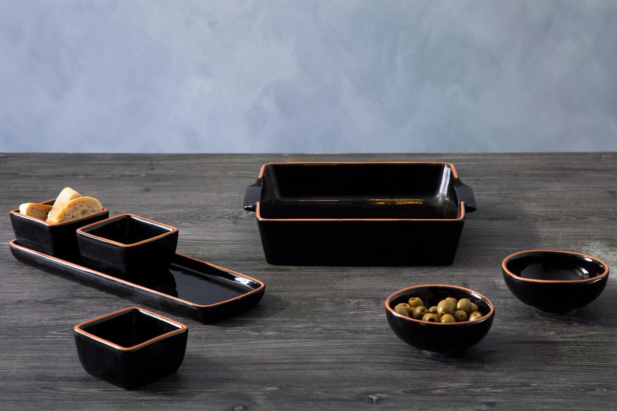 Calisto Terracotta Set of 3 Dip Bowls with Tray in Black