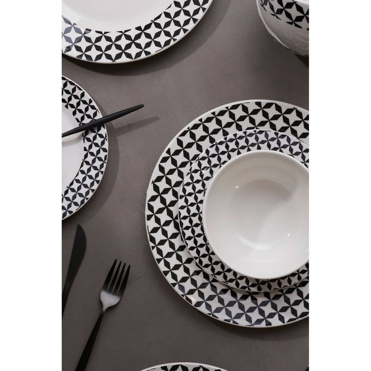 Avie 12 Piece Windmill Dinner Set
