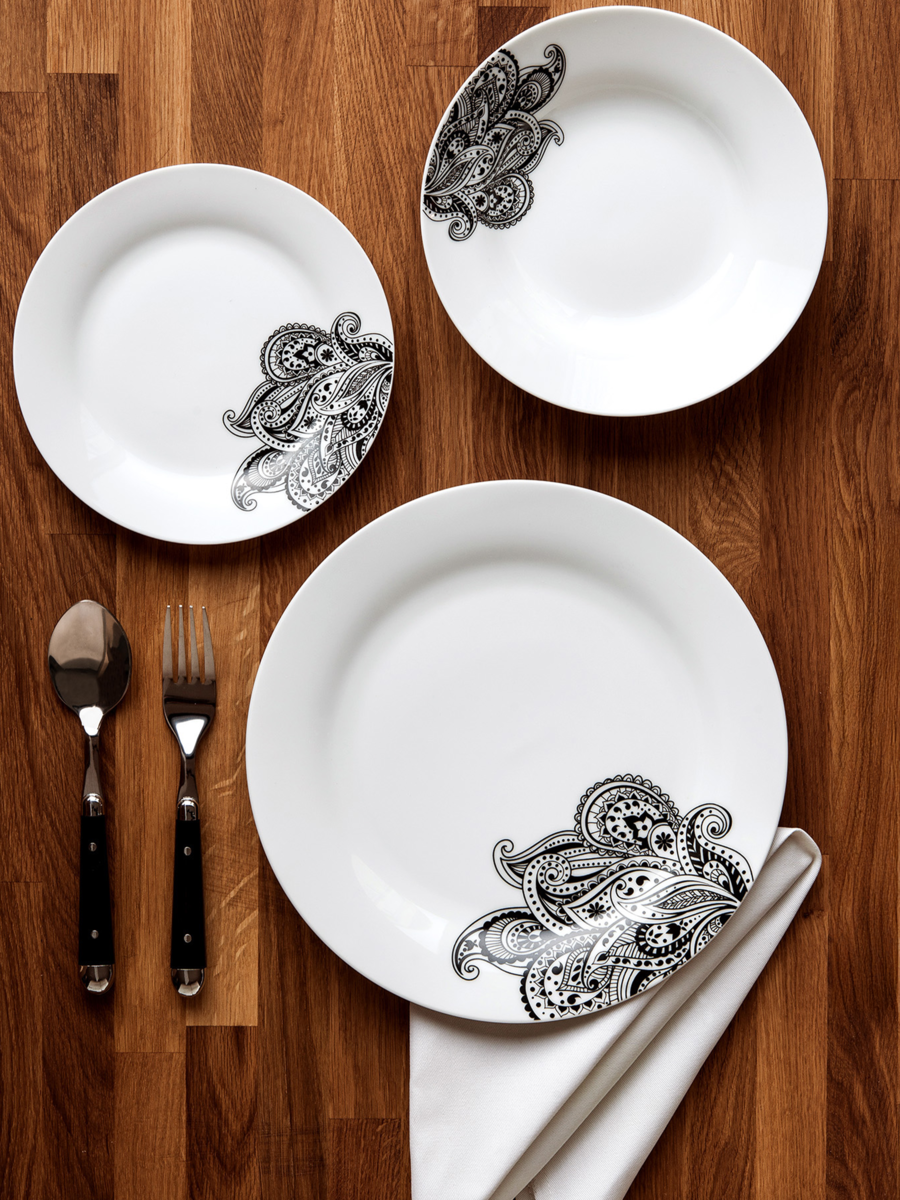 Avie Prince 12 Piece Black Dinner Set