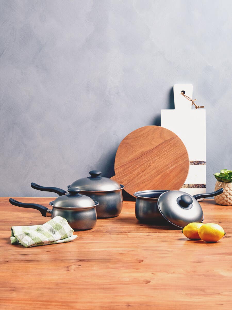 Viggo 3 Piece Silver Saucepan Set with Lids