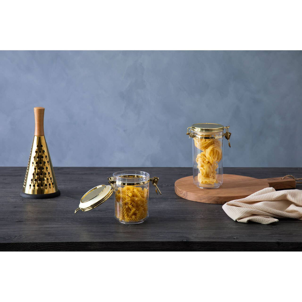 Gozo Jar With Gold Lid 1100 ml