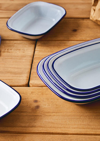 From Scratch 24cm Rectangular Pie Dish