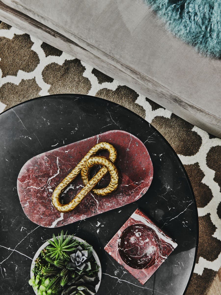 Salmo Oval Red Marble Serving Board