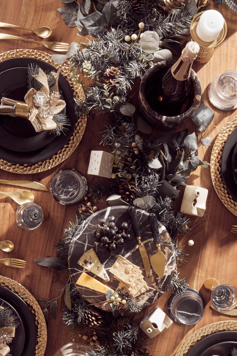 Marina Black and Gold Cheese Board and Knife Set
