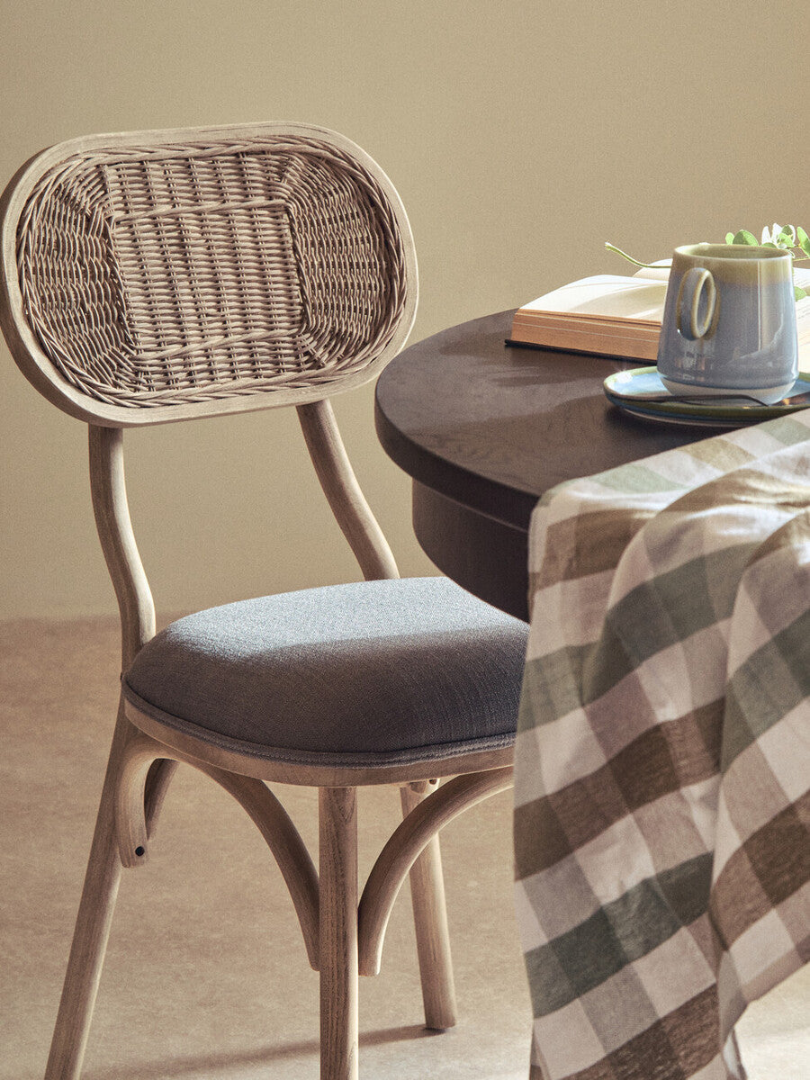 Thread and Loom Check Design Tablecloth