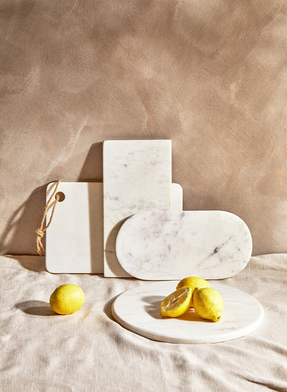 Kindia White Marble Chopping and Serving Board with Hanging Loop