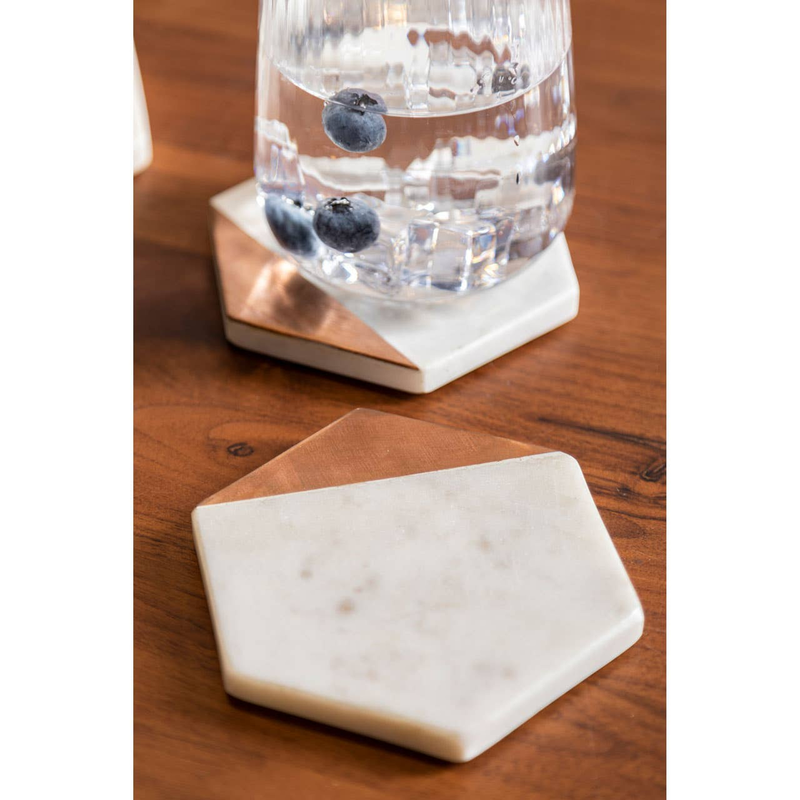 Cook Nook Monzaro Set Of 4 White Marble And Copper Inlay Coasters