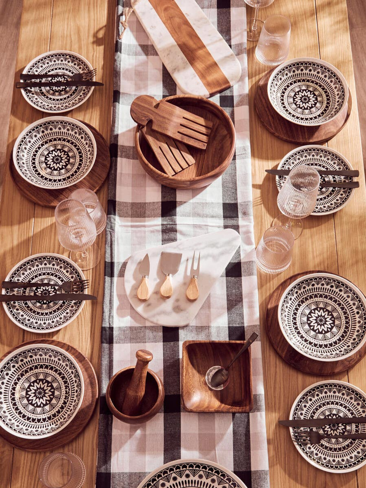 Cook Nook Monzaro Oblong White Marble And Acacia Wood Board