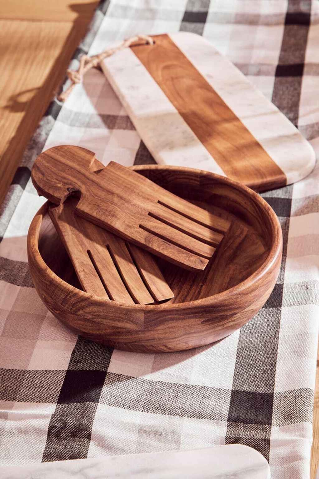 Cook Nook Monzaro Oblong White Marble And Acacia Wood Board