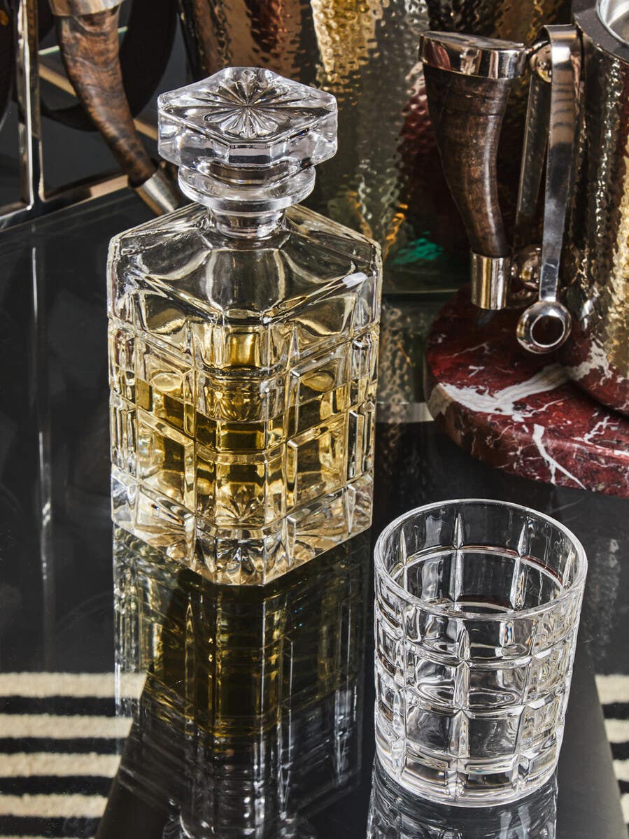 Auclair Decanter With Two Tumblers