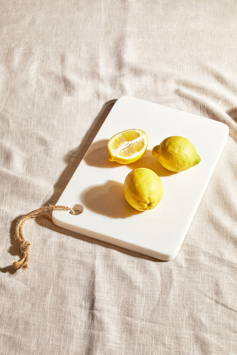 Kindia White Marble Chopping and Serving Board with Hanging Loop