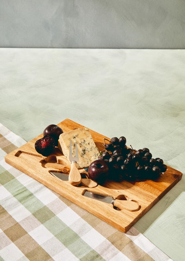 Cook Nook Socorro Cheese Board with Three Knives