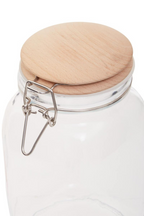 Cook Nook Luca Square 1550ml Glass Jar With Wooden Lid