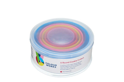 Set of 6 Plain and Fluted Round Cookie Cutters, 5–10cm Multicolour