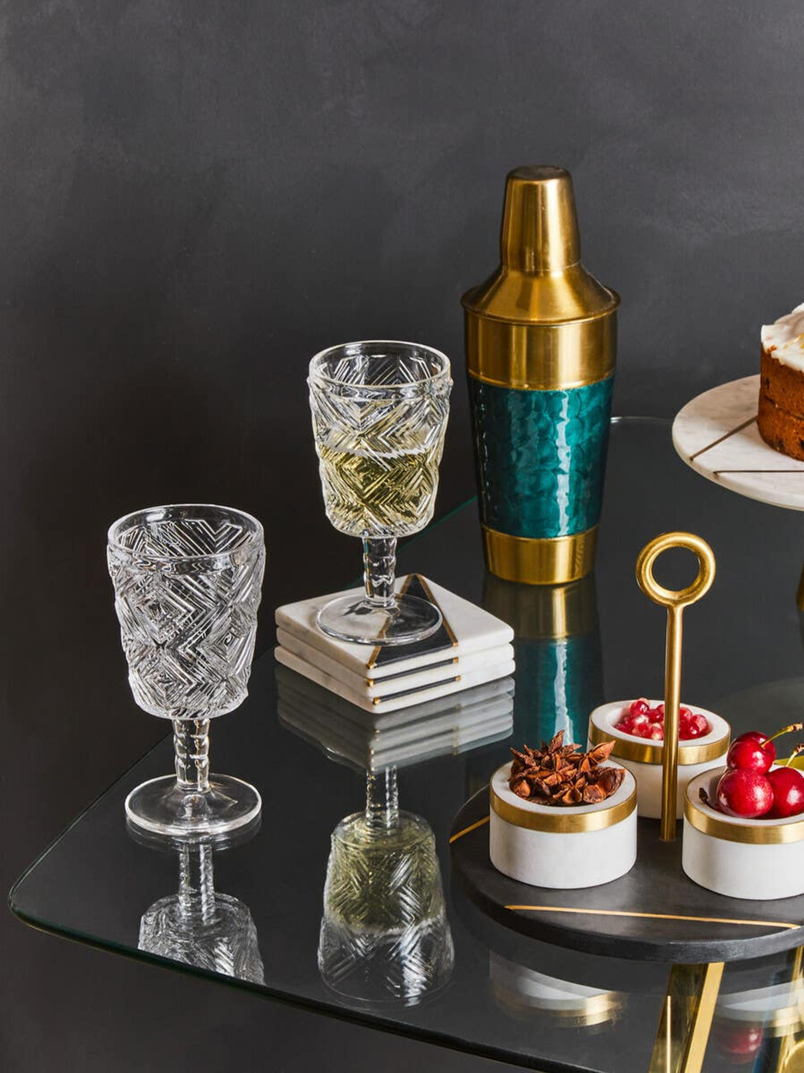 Cook Nook Omari Condiment Set With Black Slate Tray