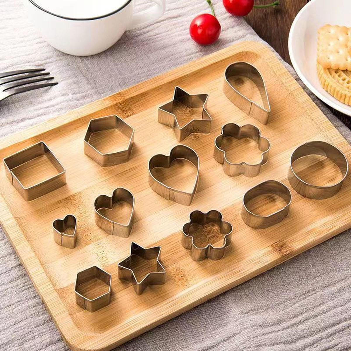 Set of 30 Mini Stainless Steel Biscuit Cutters, Silver
